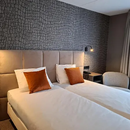 Asteria Hotel 4*
